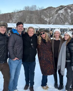 Kelley Jakle Instagram - Getting to sing the anthem for @aspensnowpolo is an absolute highlight each year. From watching the incredible players excel at such an impressive sport to experiencing the spectacle of the event itself - it’s always one for the books. Thank you to special soul @melissaganzi for making all the magic happen!