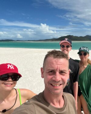 Kelly Pfaff Instagram - Photo Dump episode 2 #expeditiegoorisinaustralië  op Vtm2