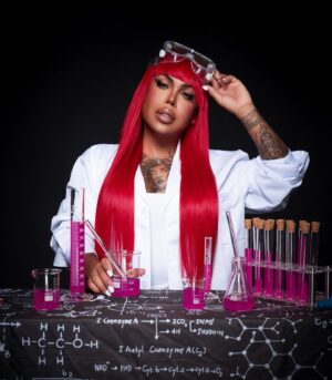 Kenya Michaels Instagram - Mi nombre es Kenya Olivera
Bienvenidos a mi Laboratorio de Pelucas 🧪 

Nos dedicamos a la confección de pelucas, toppers , extensiones de cabello y venta de productos para el mantenimiento de las mismas.

Muy prontamente en el mes de Noviembre estaremos inaugurando nuestra nueva localización en Bayamon ( Avenida donde se encuentra el Parque de las ciencias)

En dicho local estaremos estrenando nuestra nueva colección de pelucas sintéticas customizadas.

Ansiosa de poder recibirlos en nuestro nuevo espacio para una experiencia como ninguna otra.
 
🛒www.pelukalab.com
📞 1 (939) 323-6328
 
Makeup @byhartist 
Photography @_leo_santiago_ 
Hair @peluka_lab