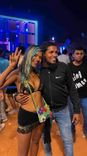 Khyati Shree Instagram - Met so many of you in Sunburn. Meeting my fans made the music festival even more special. #sunburn #sunburn2024 #sunburngoa