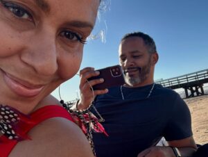 Kiki Haynes Instagram - With all the devastation we’ve endured this month, I had to remind myself of the beauty of living in LA. Being able to go to the beach, in January, with the one you love.. is definitely one of them🫶🏽

#Still❤️CaliLife #BeachVibes #PreserveInnerPeace #ChoosingJoy