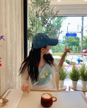 Kim Chae-eun Instagram - #HBD ❤️‍🩹