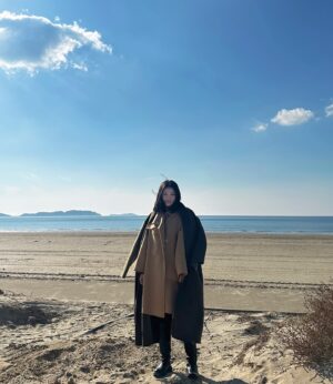 Kim Eun-young Instagram - #겨울 바다 🌊

#여행