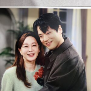 Kim Hye-eun Instagram - 마지막 방송 촬영중예요.
쌍마스튜디오 사진 감사드립니다.^^
#쌍마스튜디오 #백지연