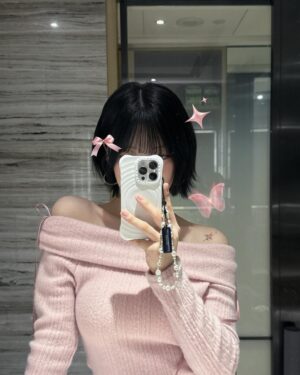Kim Si-yoon Instagram - 我爱你🤍