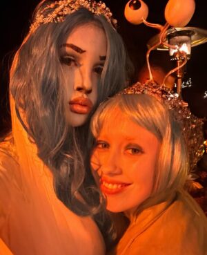 Kimberley Kates Instagram - One of my favorite holidays…this year I was the Corpse Bride for those who asked. 🧟‍♀️👰🏼 

Each Halloween, my sister transforms her garden into a whimsical wonderland, creating a magical escape where everyone can immerse themselves. She truly outdoes herself… 🧚🏻

And this year we were treated to live music with her husband’s band. 💗👻💗

#corpsebride #halloween #costumes #timburton #kimberleykates