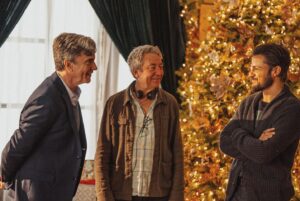 Kimberley Sustad Instagram - On Saturday your family comes to visit you once more…
Brenner up 🚙 🎄⚡️✨ this one’s for you 🤍

Saturday Nov 23rd 8pm EST on @hallmarkchannel 

Starring an unbelievable family 💫
@the_actor_margaretcolin @milesmarthaller @nicmajorz @fionavroom @erinkarpluk @matthamilton_official 

The family behind the family 🤍

Director // @terryjohningram 
Writers // @kimberleysustad @paulcampbellofficial @russellhfilm 
Producer // @lighthousepicturesbc 
Executives // @jenniowa @mrsjp24 @lisahdaly