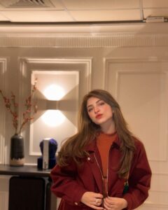 Kinza Hashmi Most Liked Photos and Posts