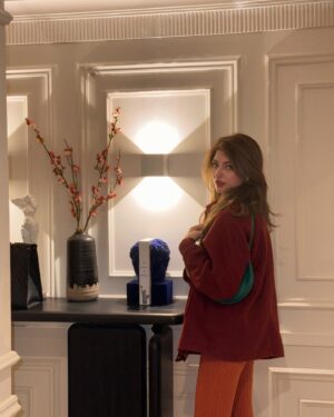 Kinza Hashmi Instagram - Cursed are those who feel oceans but can express just a drop ..