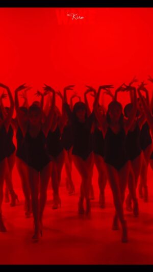 Kira Chan Instagram - 感謝今次MV的整個團隊🙏🔥
由創作歌曲時已經想像左好多畫面想係MV呈現
好多謝  @ifanana 陪我去做依個咁突破既project 🥹運鏡好順好好睇！又拍到我好中意既angle! 喺我腦閉塞嘅時候提供咗好多idea🫂 好鍾意同你一齊研究K-pop MV 同剪接！對剪片有執著既我真係拎左佢部電腦剪左三日🙂‍↕️謝謝你的耐性🫶🏻

謝謝我既排舞師 @ng_christy , 由大學到依家認識超過十年… 我2018年去台灣比賽，第一隻solo歌你就幫我跳，終於可以搵你排舞！I love your pieces so so so much 🫂 同埋你係現場指導得好好，令要處理好多嘢既我好安心！❤️ 仲有一班又靚又索既 dancers!!! 果日真係好凍好凍！但你地都好專業陪我由早到零晨！希望你地都中意拍出黎既作品！

多謝我既髮型師Larry同化妝師 melody
又係睇住我大，經歷吾同公司到依家獨立都咁支持我既團隊🫶🏻 
多謝我可愛既造型師 Kellie 😚大家見到MV特別係比較歐美風既造型係佢handmade 嫁！
加上歌曲段落風格明顯  想每段睇落去都有不一樣既感覺但又係互相呼應的～所以事前同造型師都試左好多衫🔥想做到最fit 陳葦璇既造型！
You are the best🫶🏻

最後多謝拍攝既crew🙏辛苦大家了🔥
謝謝幫我 promotion 既 team MVP!!!
@movingpicturescrew 
影左好多靚靚花絮同照顧小妹！
謝謝我既經理人們細心照顧🫂 
@chillsolution  @_monicalau_  @natalie_waiiyii  @lauyankay 
2025 more to come🔥

Director/ Editor: Kira chan @hahakirac
Director/ DOP/ Editor/ Colorist: Ifan Yu @ifanana
AC: Chan tobrian_co_0zz , Yeung tsz To @siu__fat
Gaffer :Calvin leung @calvinleung95
Ka Ming @ka_ming_cousin
Electrician:
Kaiyo Cheng  @kaiyocheng
Brian Choi brian_co_0

Producer: Chung wai ying, Vivien @chungwaiying
Production Manager: Neo Ng @neo_nggg
Production Assistant:Gomeh @gomehmeh
Wendy Wong @wwy.w

Choreographer: @ng_christy
Dancers: @c_nga_419
@_maggie_ki
@yoyokyung
@34nokkk
@yannieyip
@tung1202
@ching_monbiella_mon
@hoiyi.1101
@hayman_025
@hazelyyk_
@gladys.yauu
@puiyinhoo
@Laukayan_
@daisy_kawing

Promotion & Distribution: Moving Pictures @movingpicturescrew 
Artiste Management: Chillsolution @chillsolution 

Hair stylist: Larry Ho@Larz MorningStar @larryho_hairstylist 
Hair Assist: sing@Larz MorningStar
Makeup Artist: Melody Chiu @melodychiumakeup 
Stylist : Kellie Chan @kelliecocotte 
Styling Assistant : Kasey Ho

Cover photo photographer: @chasekphotos 
Cover poster design: @tenpeter 
Behind the Scenes: @chzfung @javiswproduction @anthonyliu_production 

陳葦璇Kira Chan - WAKE
Composition: Westrin James @westrinjames 
Lyrics: Noklam @_noklam_ ,Kira Chan
Arrangement: Westrin James
Produce: Westrin James
Mixing: Matt Sim
Mastering: Matt Sim