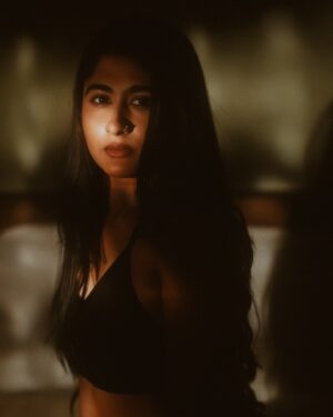 Krishnapriya K Nair Instagram - 💔

📸 : @aneeshtraven 

#moody #fashionphotography