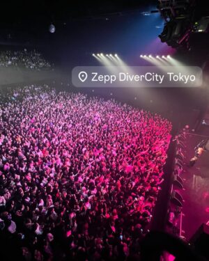 LANA Instagram - Zepp Tour 5公演完走致しました👏💞
よかった！全部ちゃんとやれてとりあえずほんとよかった!ww
そしてダンサーさんたちとにかくおもろいw
後日あげちゃおー🤪🤪

明日からはLana’s Party💞📍広島！！！
さらに5箇所まわりますよろしくね💞

@aisuganuma 👚
@wmwmarianu 💄💇‍♀️
 @22phottt 📸
@marinamatsumoto_ 👩‍🏫🪩
@hitomiseto Back DJ💞
Dancers↓
@lili.com.jp 
@lilsassyboy 
@__nobu_aki_155__
 @kohamikk_maririn 
@suny_log410 
@taitai._.angel 

sponsor @habush.jp 🐍❤️