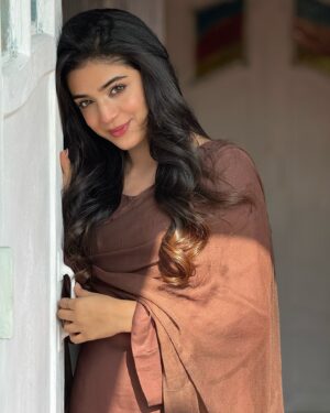 Laiba Khan Instagram - I will miss u Sitara ❤️😭 #kaffara 
Thank you all for the love and support you’ve shown to Sitara Jahan. This character will always hold a special place in my heart, and I’ll miss her dearly.❤️ 
#kaffara #7thsky #geotv