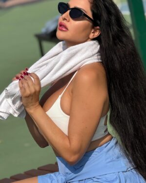 Lamitta Frangieh Instagram - Serving looks 🎾 and aces this spring @byeden.shop 
#gamesetslay 
 📸 @hossamelhalwagy_photography 
.
.
.
#tennisplayer #tennisoutfits🎾 #tenniscourt #lightblue #sportswears #athletics