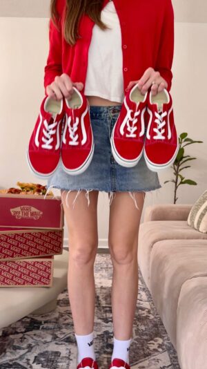 Lani Randol Instagram - For reasons unknown, my brothers somehow managed to land the most wonderful women as wives, and I’m so excited that I finally have sisters I can #GiveVans to this Christmas! 🎄👯‍♀️ @vans #family #Christmas #giftideas #sponsored