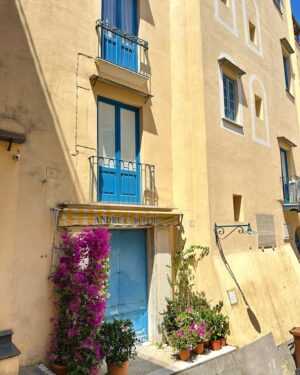 Lani Randol Instagram - Rome 🇮🇹 The Amalfi Coast 🍝 Athens 🏛️ Naxos 🇬🇷 

It’s hard to recap 10 days, 6 cities, and countless stops along the way with @efultimatebreak in one Instagram post, but let’s see if I can try. 

The trip starts in Rome with a tour of the colosseum, a pasta making class, and all the beautiful sights and sounds of the eternal city. Next on the route is everyone’s Pinterest board come to life- the Amalfi coast! We visited the quaint yet bustling city of Sorrento, the vibrant town of Positano nestled in the cliffside of the coast, and the sparkling island of Capri. After all the pasta, wine, & limoncello we could handle, we flew to Athens, Greece. We stayed a couple of nights in the souvlaki capital of the world (don’t fact check me), toured the Parthenon, and partook in one of the best food tours I’ve ever been on- confirming Greek food is, in fact, superior. We then took a ferry to the Greek island of Naxos where I spent my 25th birthday and lived out all my Mamma Mia dreams. ✨

This was my first time traveling with a group (there were 35 of us I believe) and it was so nice to have a guide taking care of all the not-so-fun logistics that go into traveling internationally. Bus ride? Scheduled! Tour of the Parthenon? Booked! Dinner? Reservations have been made! If you’re looking for a trip that requires minimal planning/research and allows you to check off all your top bucket list items in a matter of days, @efultimatebreak is for you! 

You can use my code LANI100 for a discount off your booking AND they are currently having their Summer Black Friday sale which is the lowest their trips will be all year (up to 50% off)! 

#ThisIsUltimate #travel #traveling #grouptravel #greece #italy #eurosummer