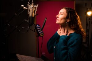 Laura Benanti Instagram - Literally mother 😍 First look at our Marmee, @laurabenanti, recording #JoTheMusical in New York ✨