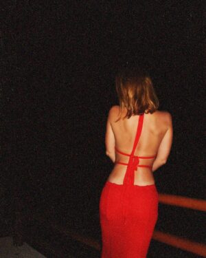 Laura Carmine Instagram - Lady in red ❤️ la última mi favorita 
(No se porque no había subido las fotos del 31/12/24)