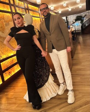 Laura Gallego Cabezas Instagram - Thanks @onlyyouhotelsevilla !! Volver siempre es bien 🌹