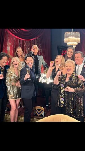 Lauralee Bell Instagram - Everyone is talking about @youngandrestlesscbs New Year’s episodes! 
Don’t miss them Dec 30 & Jan 2nd 
(Canada TODAY & Monday the 30th) #happynewyear #yr
#everybodytalks #justhavingalittlefunyr 
#thereisnouswithoutyou 
More #bts photos on Monday!