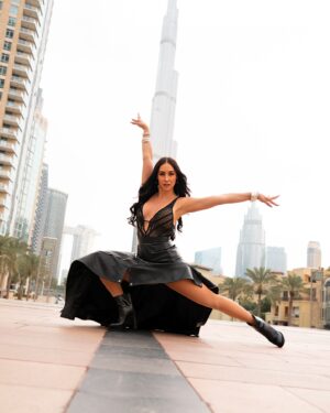 Lauren Gottlieb Instagram - I’m having SO MUCH FUN on my USA Tour!!! ❤️‍🔥 Content coming soon 😝 Comment below what Country / Cities I should come to next 👇💃🏻✨

📸 @newinflux 
♥️ @thedhamaal