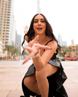 Lauren Gottlieb Instagram - I’m having SO MUCH FUN on my USA Tour!!! ❤️‍🔥 Content coming soon 😝 Comment below what Country / Cities I should come to next 👇💃🏻✨

📸 @newinflux 
♥️ @thedhamaal