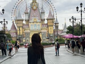Lee Ha-na Instagram - short trip in Vietnam :))
#lastweek🏝️