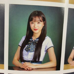 Lee Jin-sol Instagram - 시원섭섭🎓 파인에플 세상에서 제일 든든하다 고마워요💚
#진솔