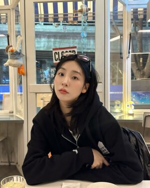 Lee Seo-bin Instagram - 새해 찐 시작