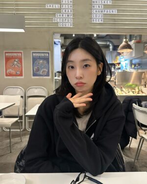 Lee Seo-bin Instagram - 새해 찐 시작