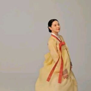 Actress Lee Young-ae HD Photos and Wallpapers November 2024