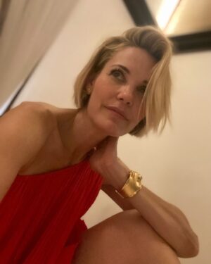 Leslie Bibb Instagram - 2024 was electric...
i am so grateful for the people, the adventure, the travel, the work, the experiences, all of it...
here's to a wild 2025...
stay curious...
🤍
ps: the last clip really sums up the year with one of my favorite discoveries from the year...
@aimeelouwood #bangkok