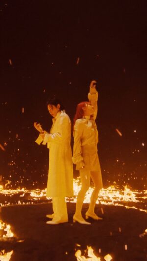 LiSA Instagram - The moment you've been waiting for 🔥 The explosive music video for ReawakeR (feat. Felix of #StrayKids) by @xlisa_olivex is now streaming on @Crunchyroll!