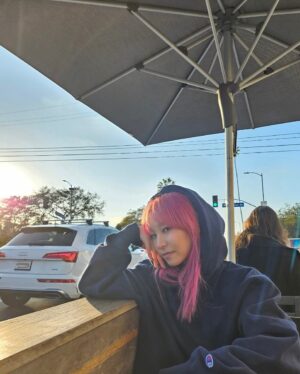 LiSA Instagram - I'll be back in June🇺🇸🗽
I’m looking forward to singing together at the concert.

June 18: Terminal 5 - New York
June 19: Terminal 5 - New York
June 24: YouTube Theater - Los Angeles
June 28: Pepsi Center - Mexico City

@crunchyroll 
#LiSA_NATOUR