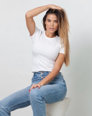Lidia Santos Instagram - New beginnings are coming ✨🤍
.
.
.
#goodmoments #goodvibes #dreamscometrue #polas #work #model #madrid #grateful #lidiasantos #positivevibes #loveyourself