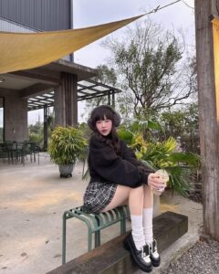 Actress Lin Hana HD Photos and Wallpapers January 2025