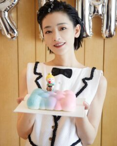 Actress Liu Yase HD Photos and Wallpapers February 2025