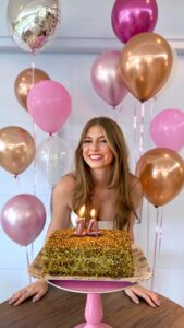 Actress Lorena Queiroz HD Photos and Wallpapers February 2025