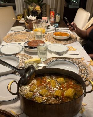 Lorraine Toussaint Instagram - Hot corn bread and a hearty post thanksgiving chicken and smoked duck vegetable soup on a cold country day. Perfection ❤️