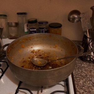 Luna Lauren Velez Instagram - When Mami’s olla is empty and soaking after making arroz con gandules. This olla (pot) has seen a lot. We grew up with this pot. The food my mother prepared in it was always beyond delicious. It was almost curative. It still is. #mami #cooking #familyhistory #latinas #love ✨