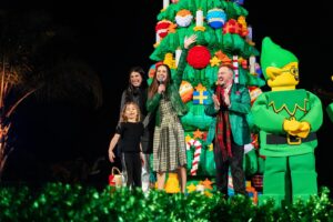 Lyndsy Fonseca Instagram - Holiday cheer is HERE at #LEGOLANDCalifornia 🎄✨

Fireworks filled the sky and snow flurried onto the crowd as @HallmarkChannel stars @daniellamonet and @lyndsyfonesca helped LEGO Santa light the LEGO Christmas tree!

❤️ We proudly donated $10K to Move With Kindness Foundation founded by @allisonholker and honors the legacy of Stephen tWitch Boss by spreading love and mental health awareness.

🎆 Celebrate the season with us now through Jan. 5, including fireworks every Saturday in December & nightly Dec. 21–30!

📸 Don’t forget to tag us in your holiday pics with #LEGOLANDHolidays 

Click the 🔗 in bio for more info! 

#LEGOLANDCalifornia #LEGOLAND #Holidays #Christmas #LEGO