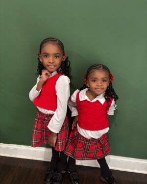Lyric Hurd Instagram - Merry Christmas from the Hurd Girls 🎄🎁❤️
