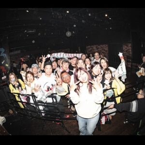 MINMI Instagram - 名古屋！サイッコウ！
夏のTOURの追加公演といいながらガラリと変わったセットリストや新メンバーWIJLYもいたり、DJMALが復活したり。昨日は名古屋だけのスペシャルもあって喜んで頂けたかな？♡ ファンからの大きなお花、差し入れや手紙をありがとう♡励みとパワーになる💐九州ら四国や地元から集まってくれたファンのみんなありがとう！
初めて来てくれた方も嬉しい！
ゲストのRED SPIDER JESSICA 望蘭みらんも最高でした！ありがとうございました！