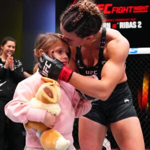 Mackenzie Dern Instagram - The post is late, but been busy with life the last few days. 😅 

Five years and a lot has happened, wins, losses, a couple of wars, a lot of trial and error, but the one thing  that continues is my biggest motivation and love for you baby girl 💕 train harder and let’s keep moving forward 💪🏼👊🏼🫶🏼 

Thanks to my team! I appreciate everyone of you! 
@megatondias @rogeriocamoes @parilloboxing @pauloghitmanherrera @tikighosn @jaxxon @santostudios @ckspencer @repairsports 
All my family, friends and fans! 

Enjoy the fights tonight guys! This will be a good year!
