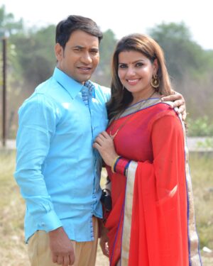 Madhu Sharma Instagram - Happy birthday @dineshlalyadav ji I hope your day is filled with joy, love, and everything that makes you happiest. 🎁🎁🎁🎁🎉🎉🎉🎉