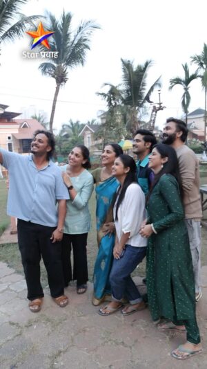 Madhurani Gokhale Instagram - स्टार प्रवाह आणि नीलने 
श्रियाला दिलं खास सरप्राईज...
नक्की पहा हे धमाल पण भावुक क्षण...

प्रवाह दुपार, ‘आई कुठे काय करते !’
सोम-शनि दु. 2:30 वा. Star प्रवाहवर...
#AaiKutheKayKarte #StarPravah #PravahDupar