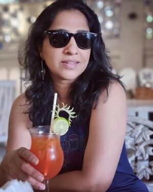 Madhurani Gokhale Instagram - Sunday Vibe..!!!