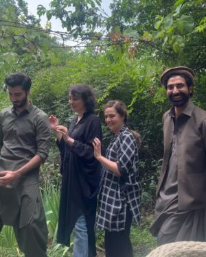 Mahenur Haider Instagram - Days followed by Pamir's death 🩷🤍🩵 #KhaieDiaries ⚔️ 

Watch Khaie in about 6 minutes on @harpalgeotv @7thskyentertainment 

Khaie Monday - Thursday 8pm on @harpalgeotv