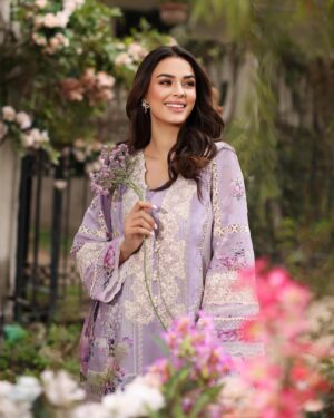 Mahenur Haider Instagram - X @manarabymaria

Absolutely in love with these masterfully crafted ensembles from Manara' upcoming Vintage Flora'24 collection. The vibrant tones, exquisite floral patterns and premium quality & breezy fabric is something everyone wants for a perfect spring/summer wardrobe.

Pre-Booking starts soon.
Stay tuned!

www.manara.pk

#MANARA #ManaraByMariaAsifBaig #MahenurHaider #VintageFlora24 #ComingSoon #SpringSummer #Florals #Clothing #PakistanFashion #VoguePakistan #PakistanStreetStyle