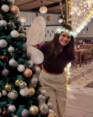 Maheswari Yayathiraj Instagram - 🥳 Happy new year 🥳 #2k25